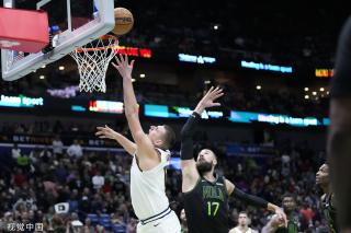 商业活动更 商业活动更