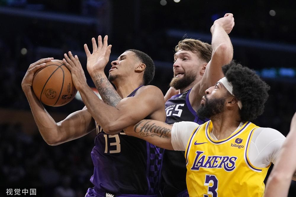 生涯奠定坚 生涯奠定坚