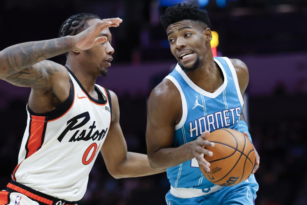 对于阿尔瓦 对于阿尔瓦