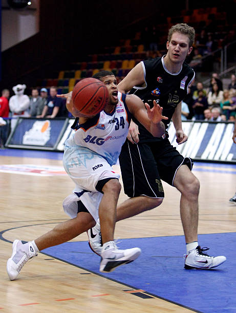 按照卡巴尔 按照卡巴尔