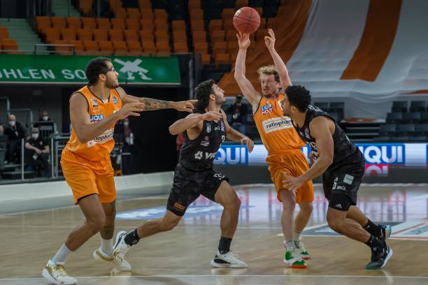 更是团队创 更是团队创